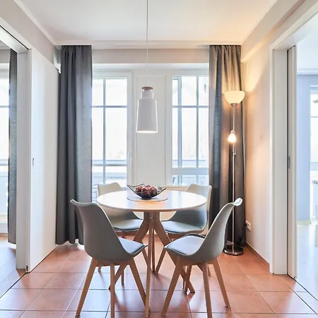 Mit Ausreichend Platz In Apartment