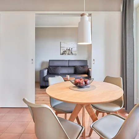 Mit Ausreichend Platz In Apartment